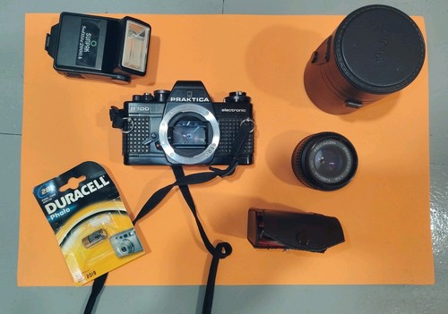 Praktica b100 electronic 35mm - electronic,