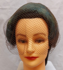 Vintage 50's/60's Ladies Green Feather Hat Band with veil.  Retro Races etc