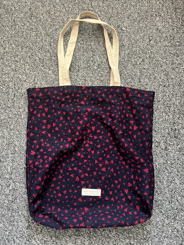 Navy and pink heart print - navy,