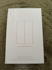 MONAT LED Tri-Fold Mirror