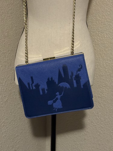 Loungefly heart logo disney - loungefly,