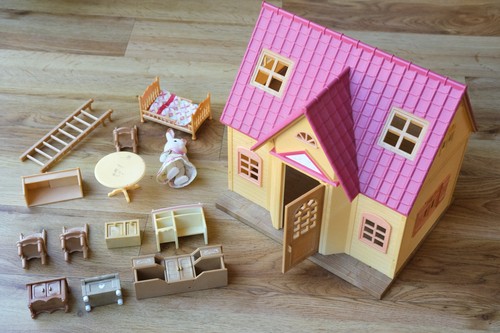 Sylvanian families cosy - families,