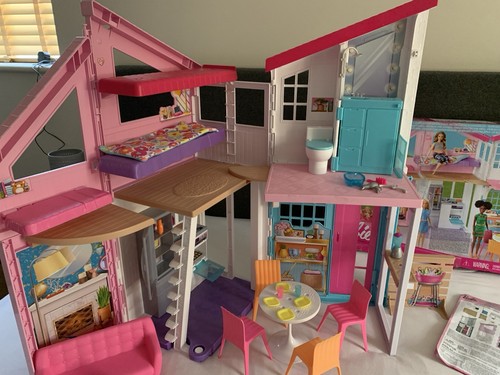 Barbie malibu house dollhouse - house,