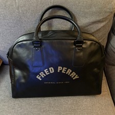 Fred Perry Scotch Grain Black Bag Brand New With Tags L4224