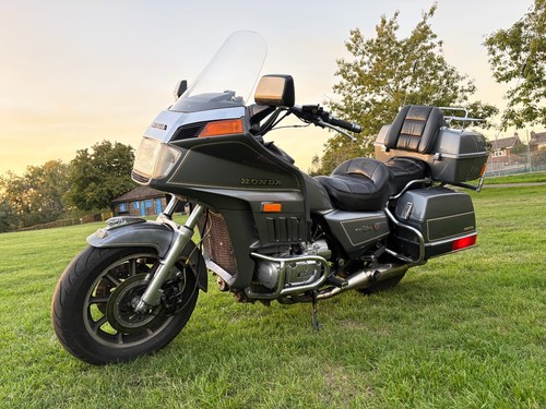 Honda goldwing gl1200 - honda,