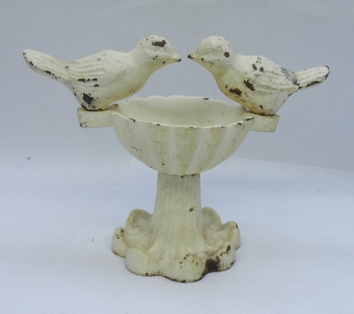 Vintage cast iron - bird, bath