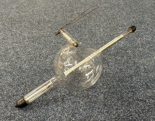 Cuthbert andrews cold cathode - cuthbert,