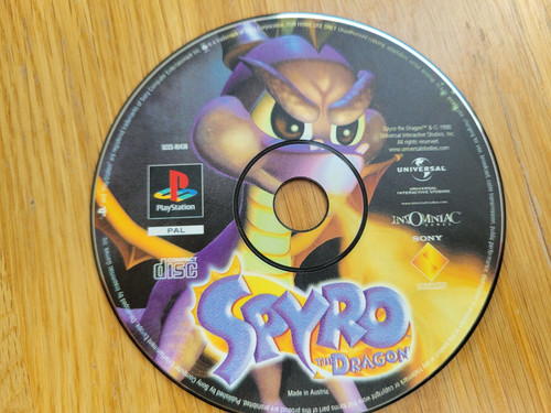 Spyro the dragon ps1 play - the,