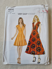 NEW VERY EASY  VOGUE DRESS