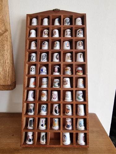 Collectable royal thimbles - 49,