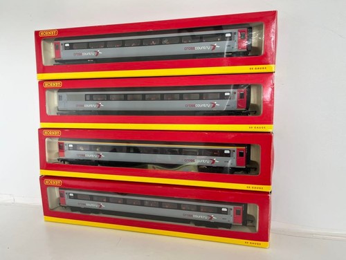 Hornby passenger car - passenger,
