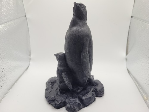Large penguins coal - penguins,