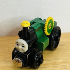 Trevor Wooden Toy Thomas & Friends Britt Allcroft Railway Curve BRIO