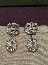 🎄 🚚 ✅ Women’s Gucci