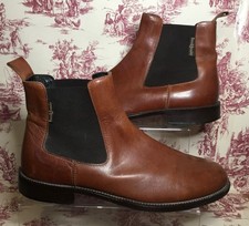 Russell & Bromley Chestnut