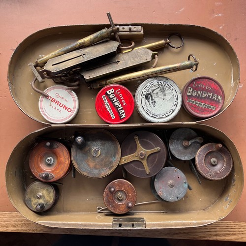 Large tin antique - large,