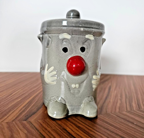 Vintage dusty bin - vintage, 3-2-1