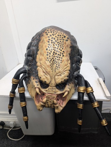 Rubie alien predator 2004 - alien,