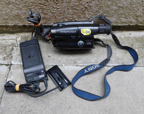 Sony handycam ccd - ccd-tr330e, pal