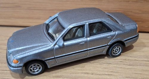 Cararama mercedes benz - 1/72,