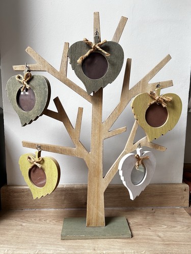 Wooden tree photo - wooden,