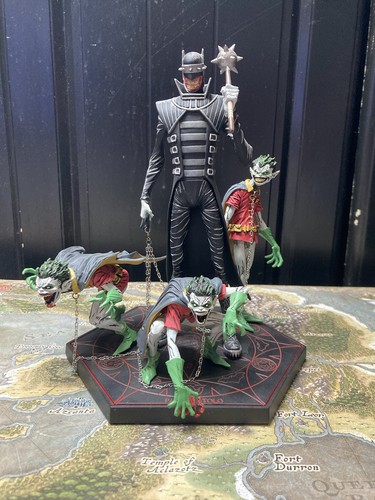 Collectibles dark nights - collectibles,