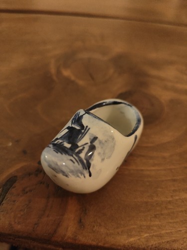 Delft blue painted vintage - blue,