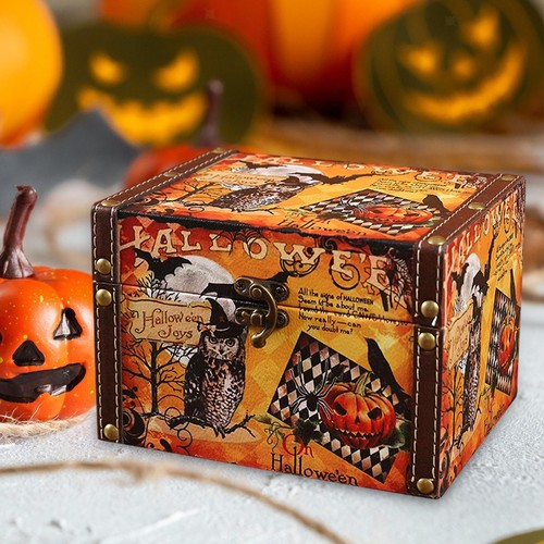 Toy treasure chest jewelry - chest,
