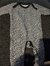 babygrow 3-6 months Leopard