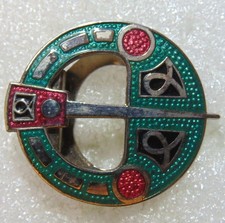 Pretty Scottish Clan / Celtic