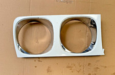 Jaguar XJ6/XJ40  RIGHT HEADLIGHT BEZEL (quad lamps)