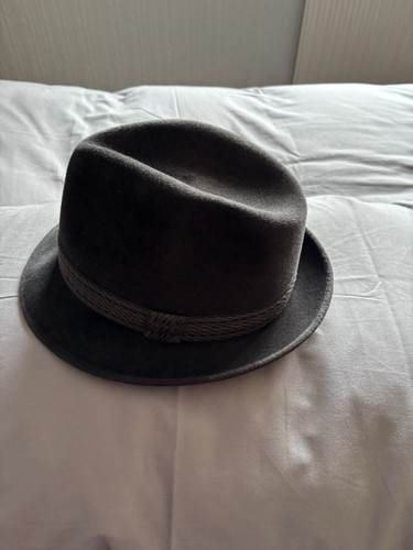 Gentleman vintage trilby hat - vintage,