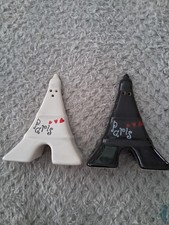 Novelty PARIS Salt & Pepper Pots Eiffel Tower