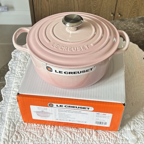 Creuset signature shell - le,