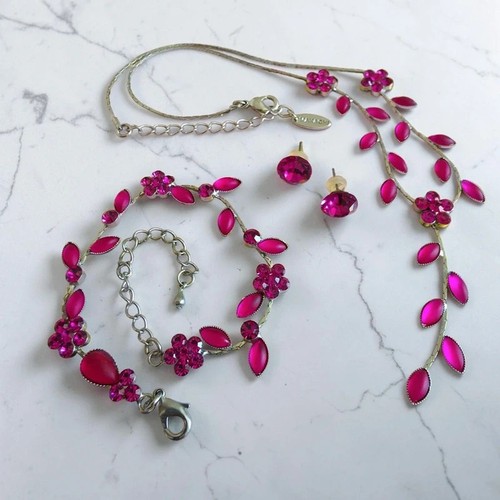 Makachi fuchsia crystal - makachi,