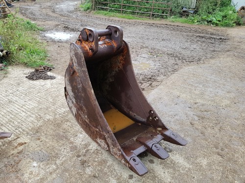 600mm excavator digging bucket - 600mm,
