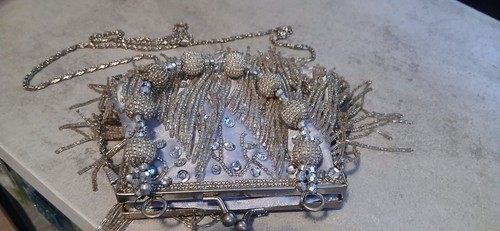 Ladies vintage style clasp