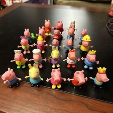 Lot of 23 Peppa Pig Figures