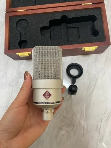 Neumann tlm 103 - neumann, wired