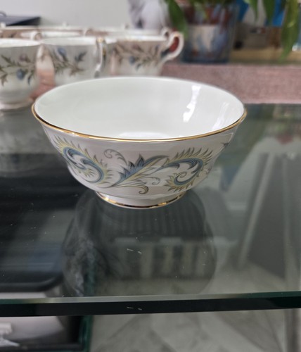 Royal standard bone china - royal,