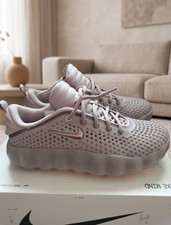Nike Mind 002 Women’s Light