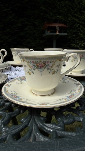 Vintage royal doulton - vintage,