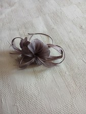 Fascinator with bow detail
