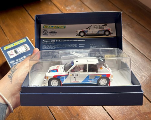 Scalextric c3591a peugeot 205 - c3591a,
