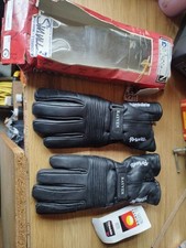 Vintage Rayven Tempest All