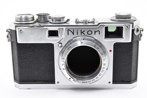 Near mint nikon - [near,