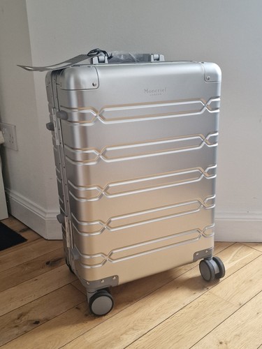 Moncrief london suitcase - moncrief,