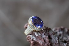 AAA Tanzanite & Diamond 18k