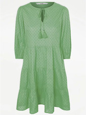 Ladies Jade Green Tiered