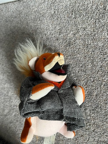 2001 hasbro basil brush - 2001,